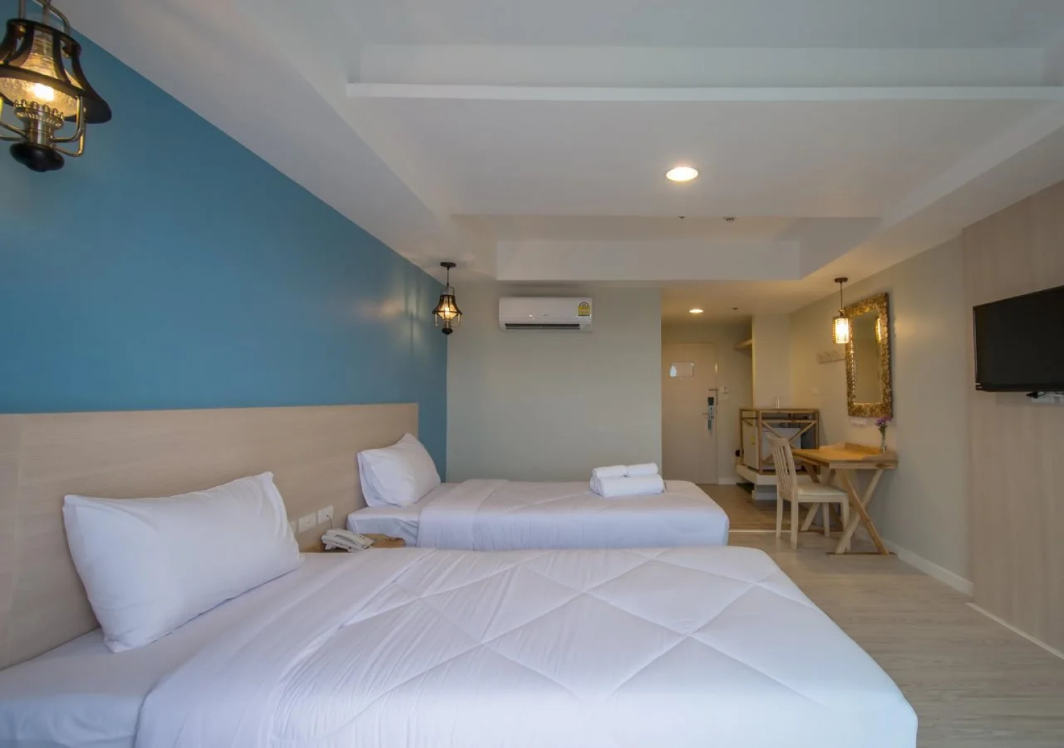 Prachuap Grand Hotel