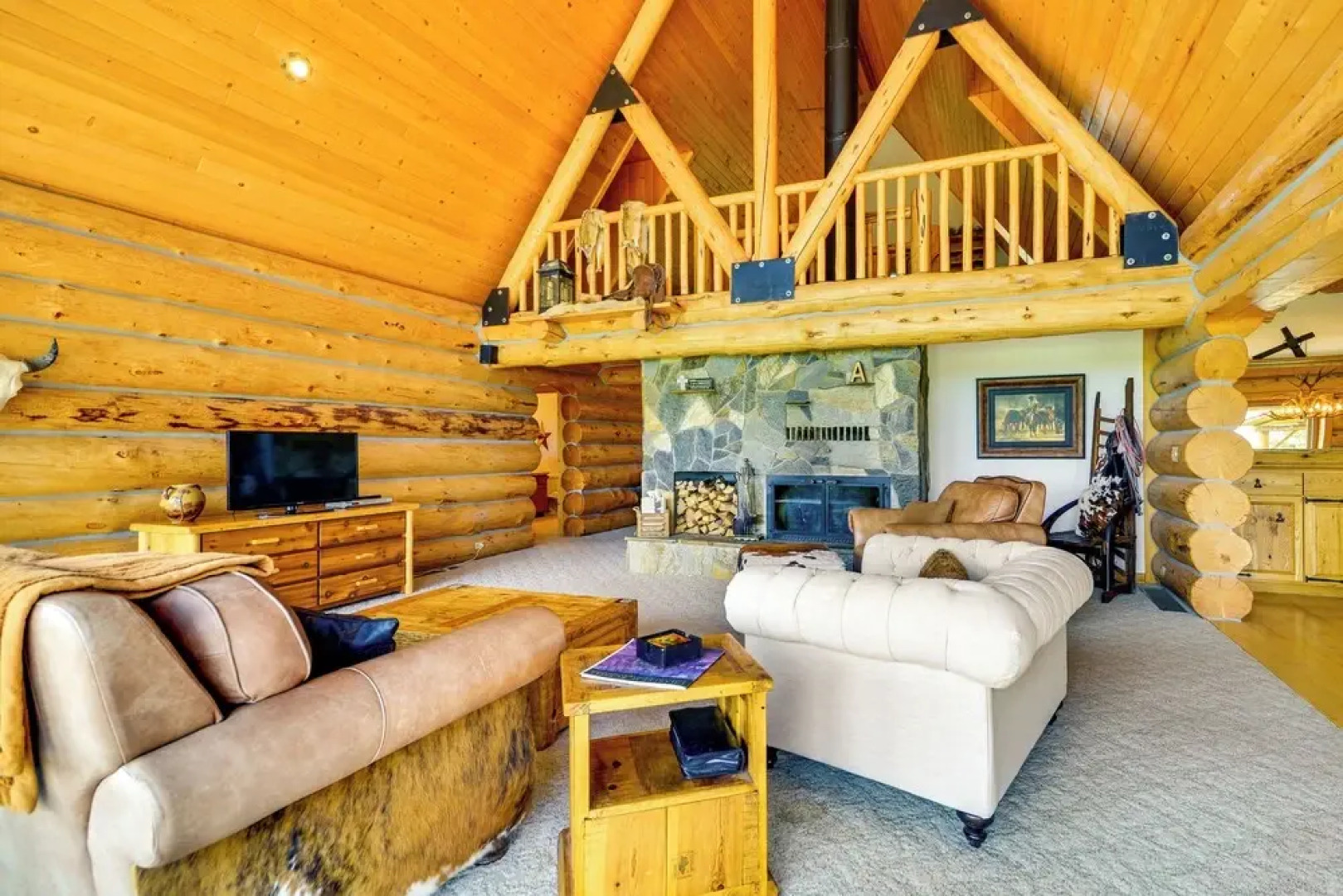 Roberts A-frame Log Cabin Near Red Lodge Mountain!