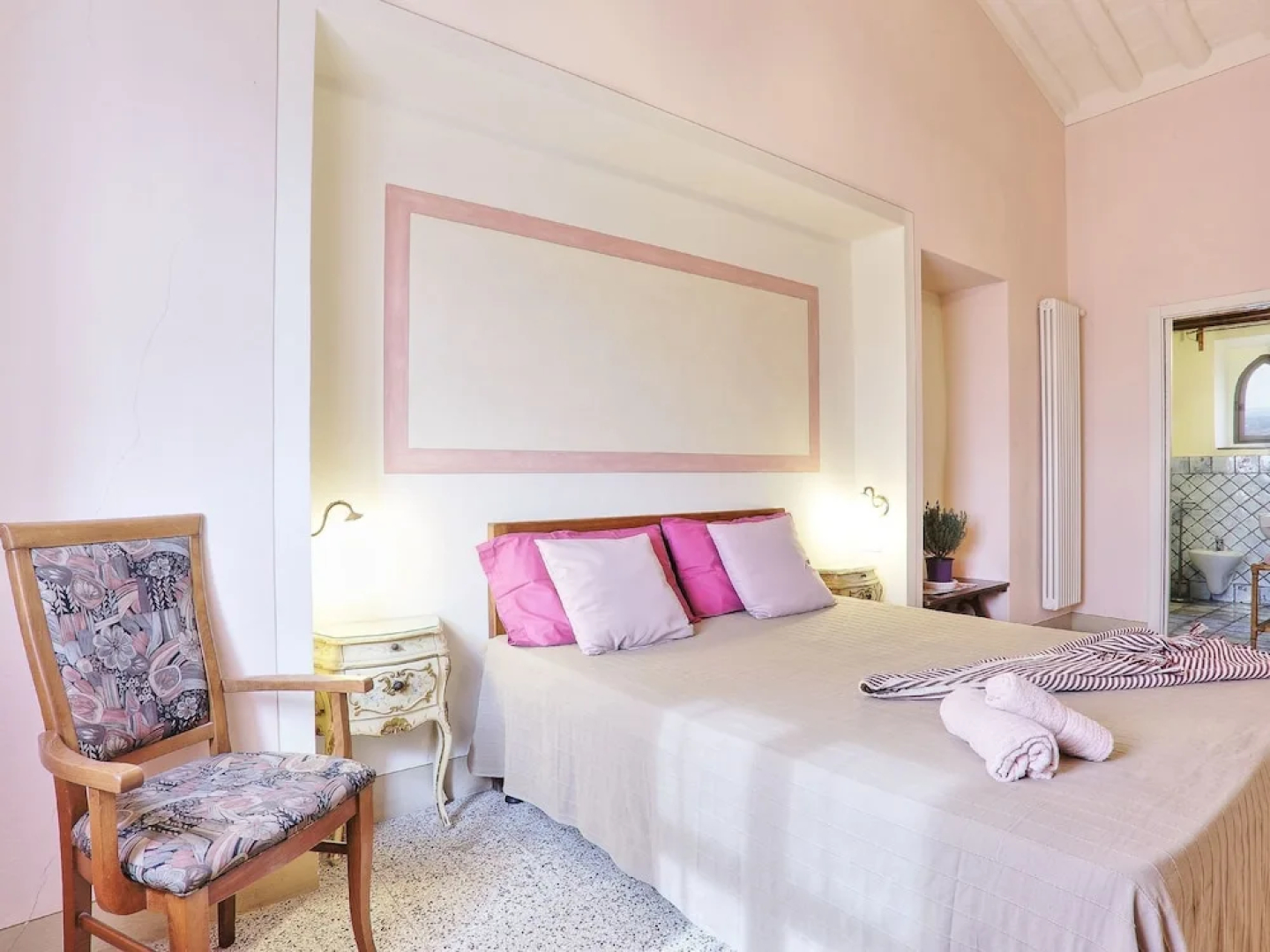 Spacious Holiday Home in Palaia With Private Pool