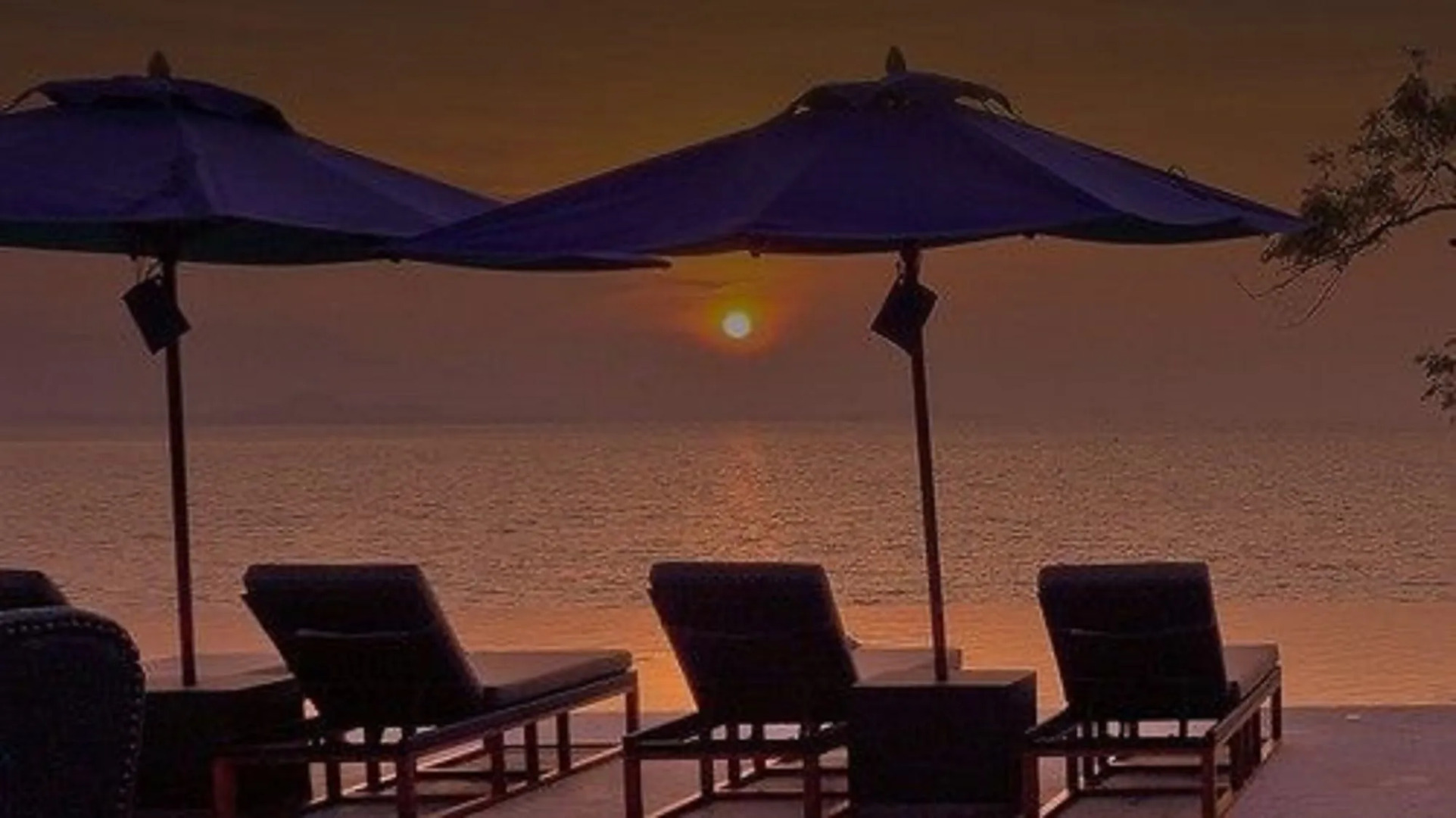 Tides Boutique Samui Resort & Spa