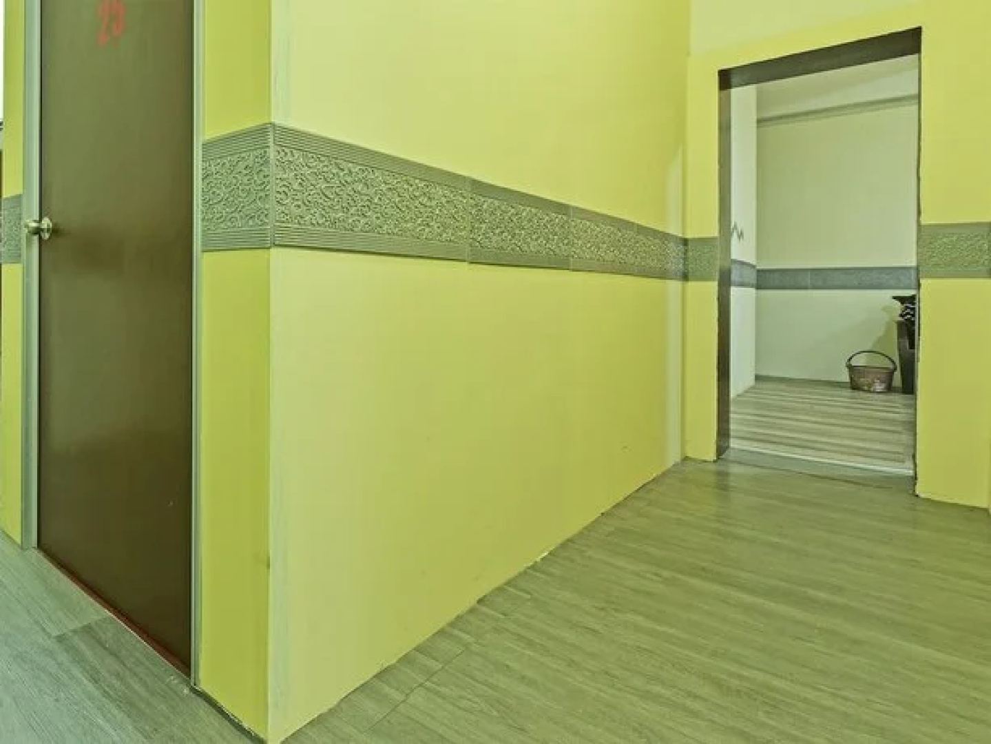 Qeyjan Hotel