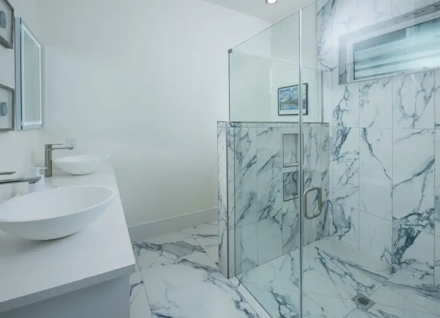 Large Groups - Rooftop Pools - Sleeps 24