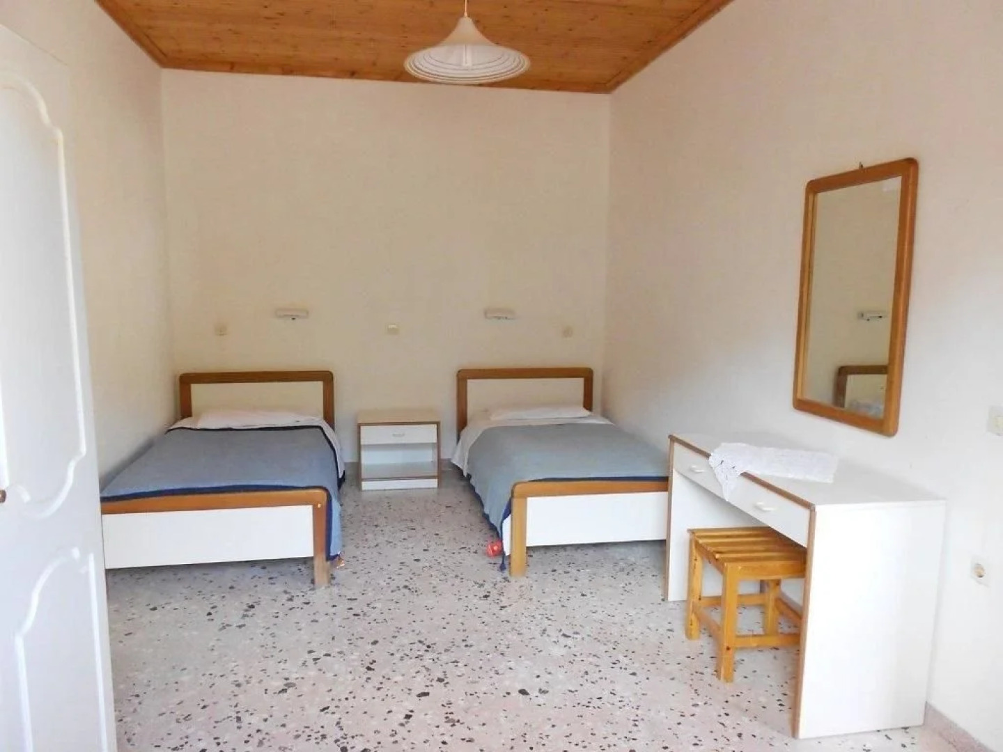 Katerina Studios & Apartments