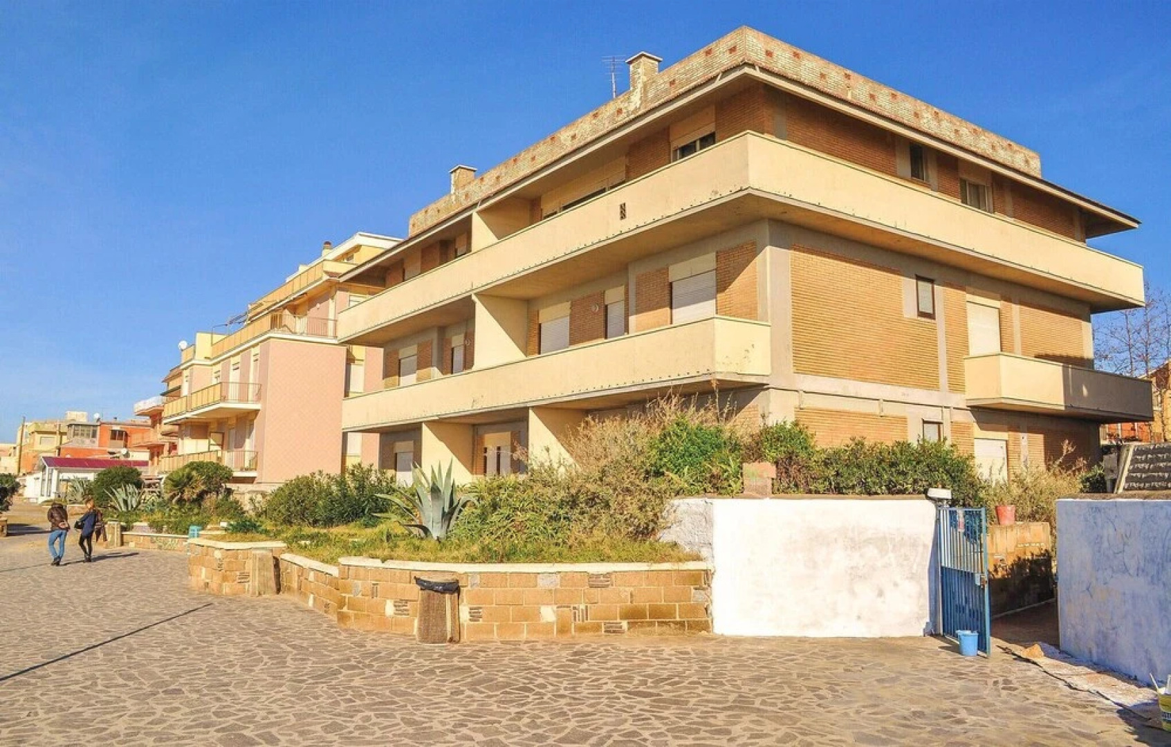 Stunning Apartment in Torvaianica With Internet and 1 Bedrooms