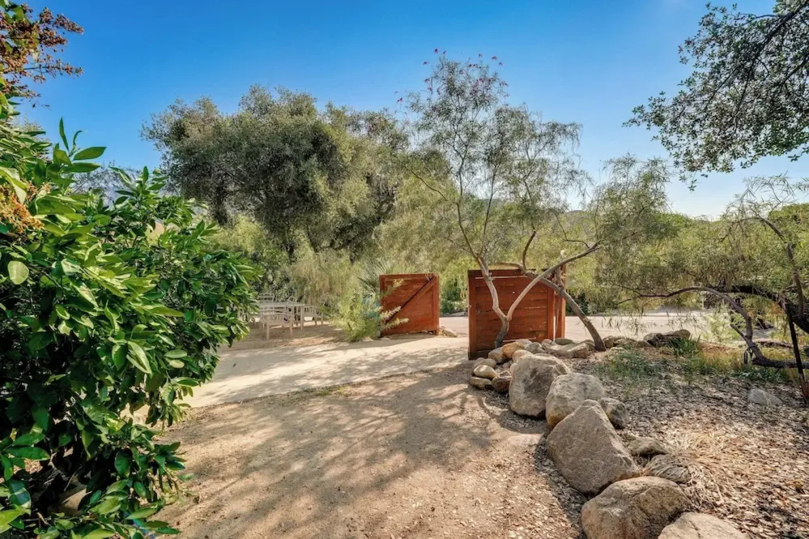 Scenic Kernville Getaway w/ Deck & Mountain Views!