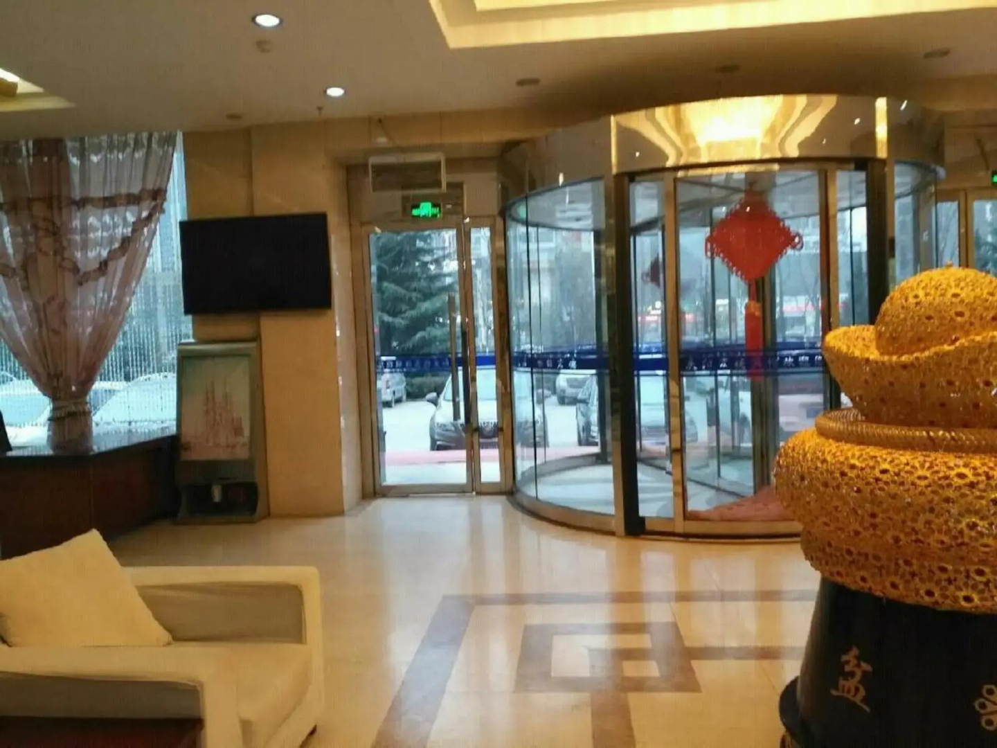 Qingyang Hongde Hotel (City People's Hospital Dongfang Lijingmao)