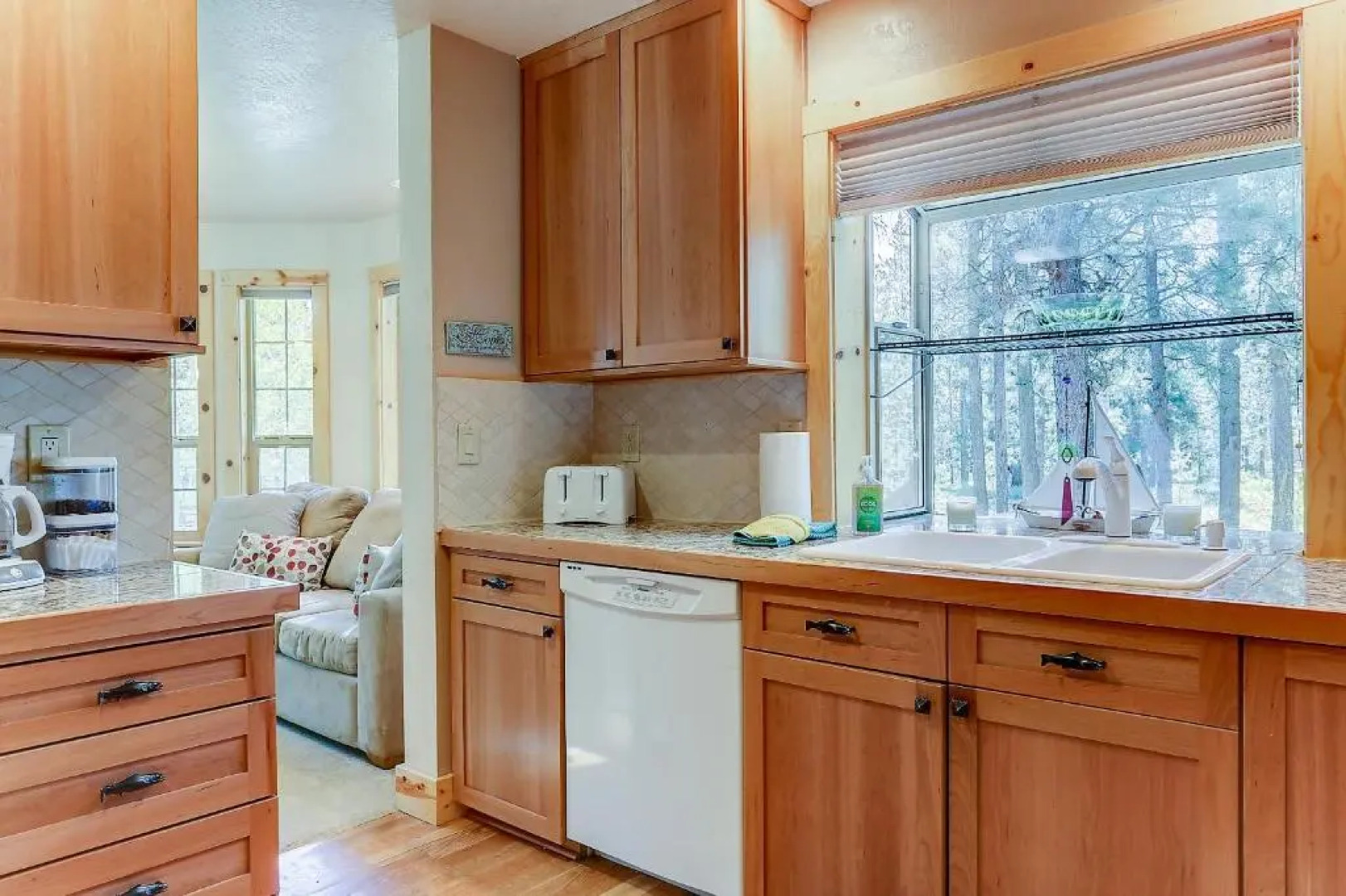 3 Mt. Baker-AC-Hot Tub-4BR/3BA