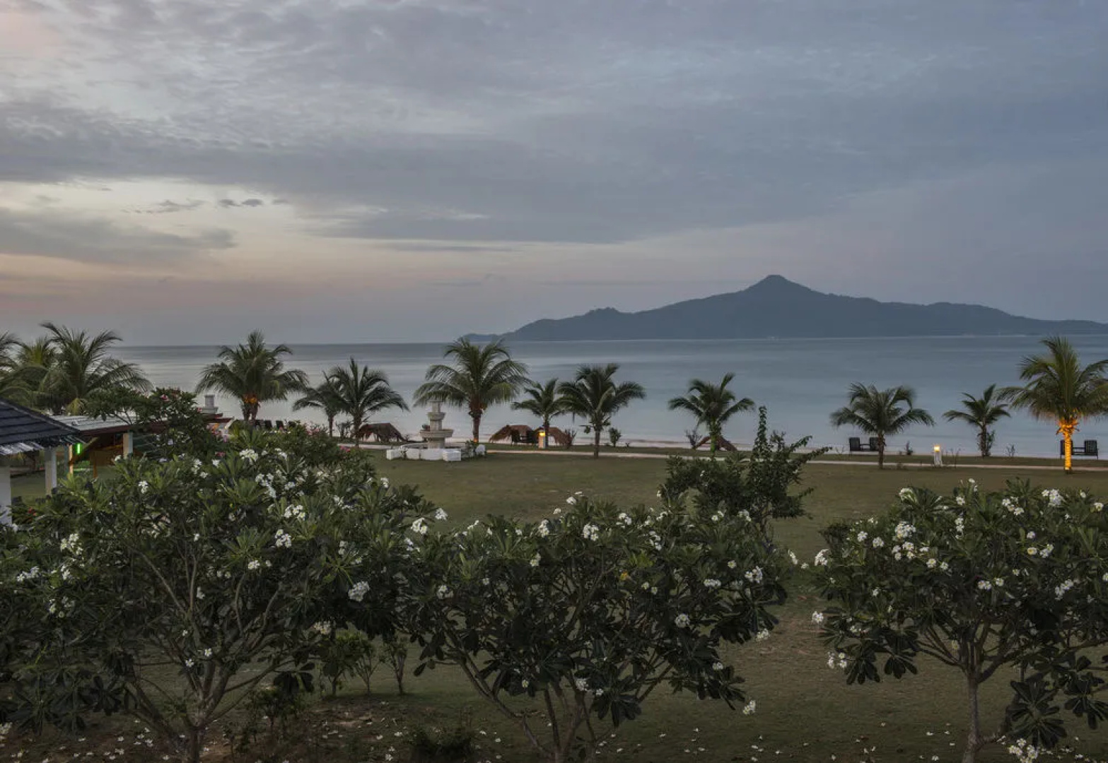 Sari Pacifica Resort & Spa Sibu Island