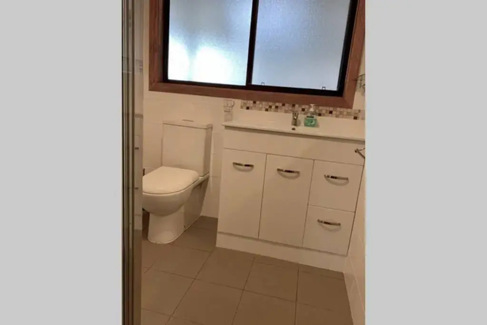 Leeward 'tranquil beachfront'