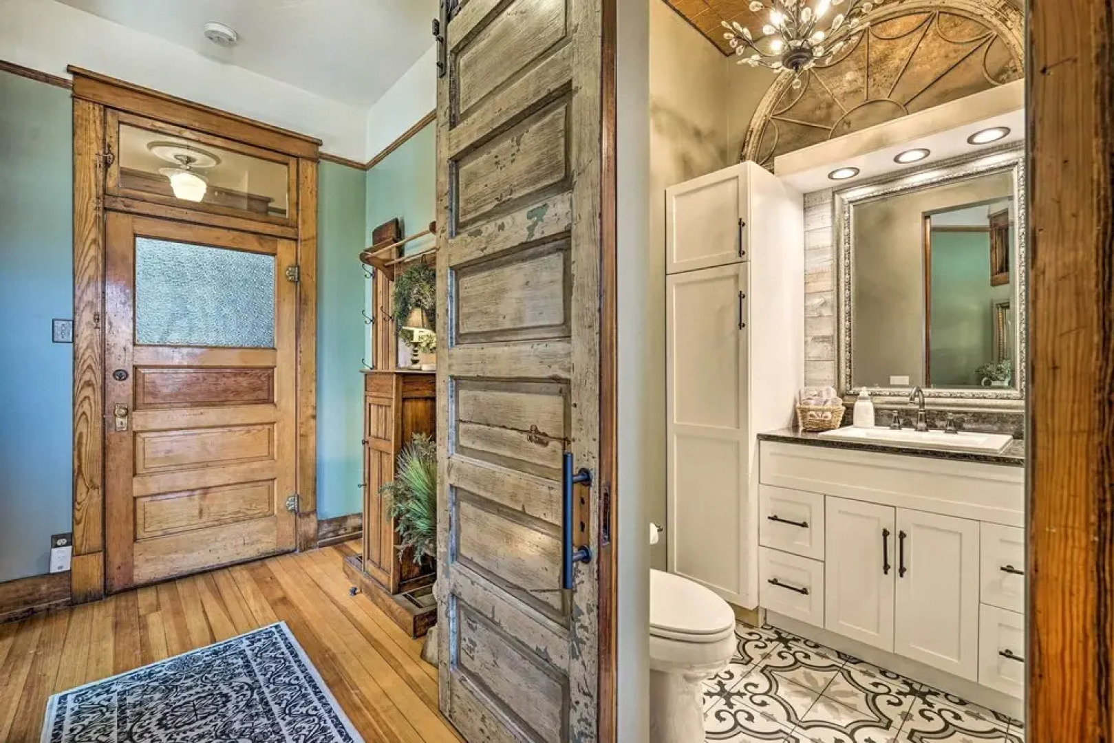 Walk to Shops & Restaurants: Dtwn Laramie Condo!