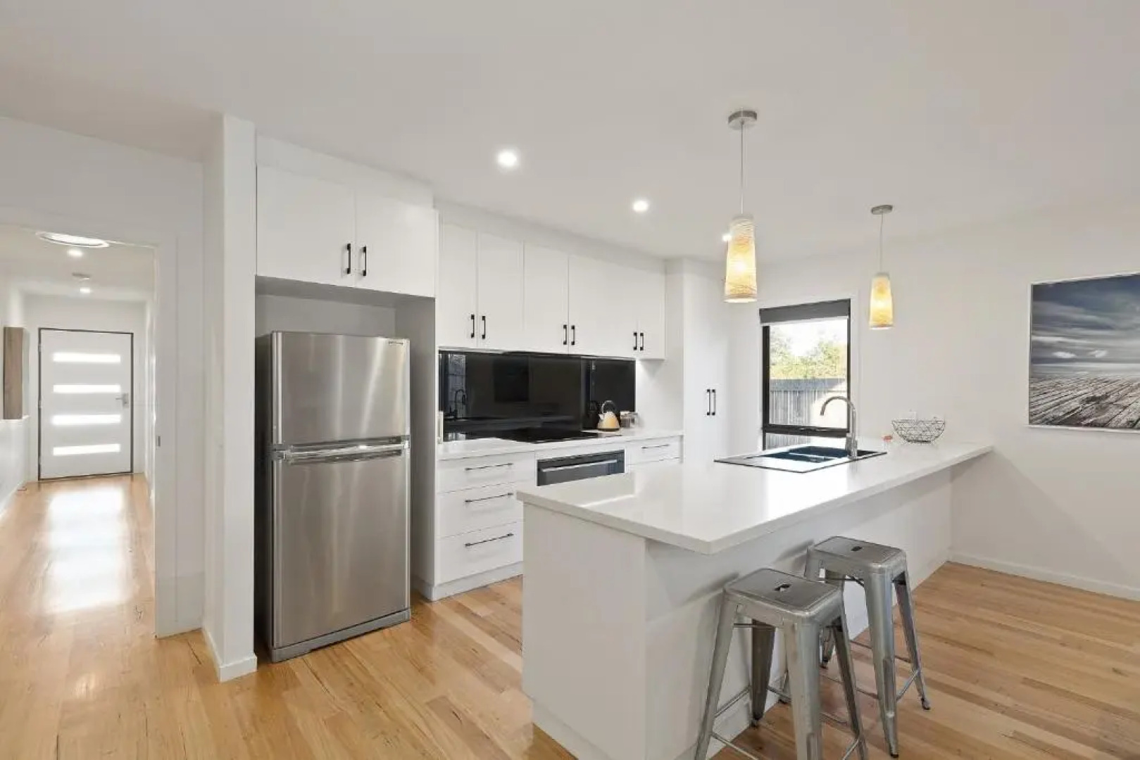 TORQUAY Relax and Unwind Beach 300m Table Tennis