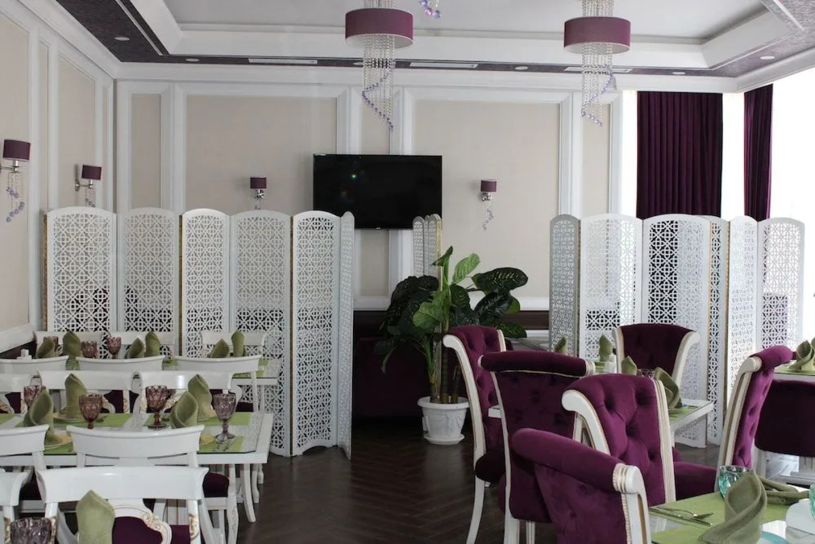 Отель Zarafshan Grand