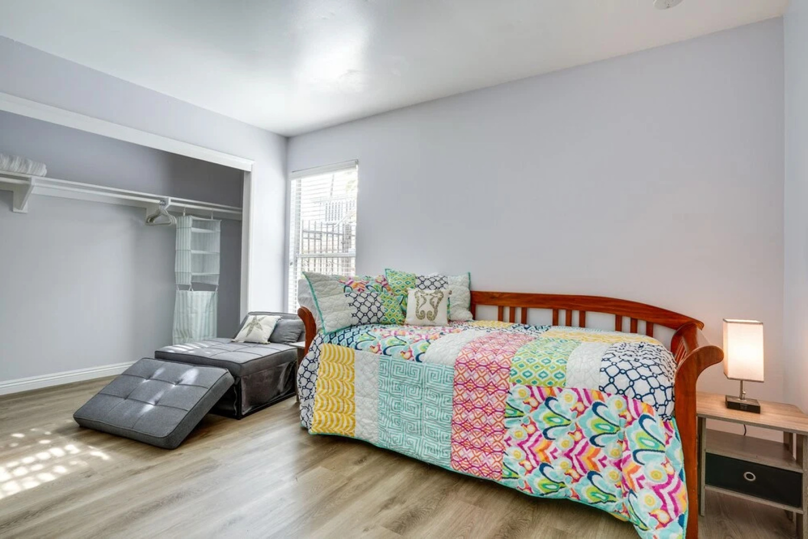 Viva Ventura: Duplex With Patio - Walk to Beach!