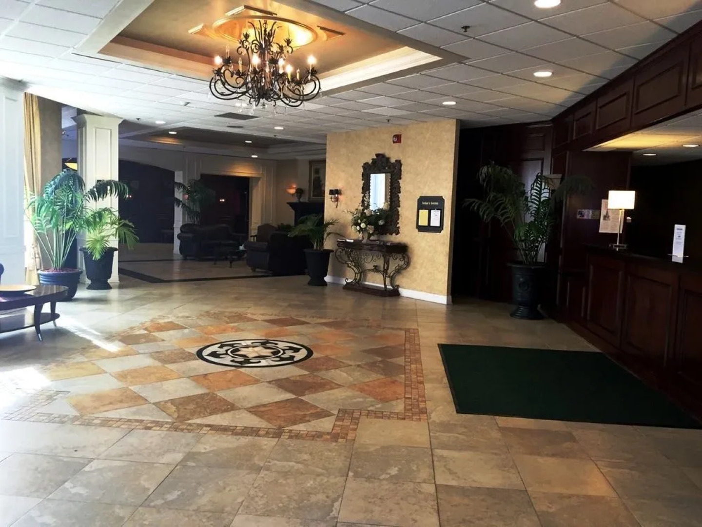 Holiday Inn Saint Joseph Riverfront