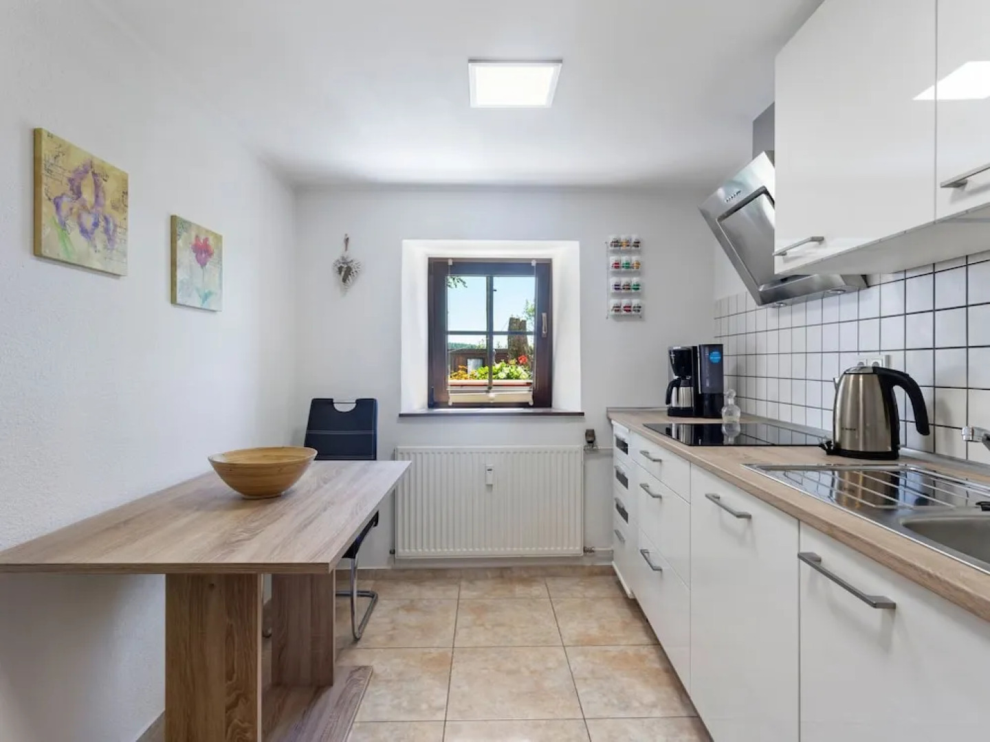 Amazing Holiday Home in Plütscheid with Garden