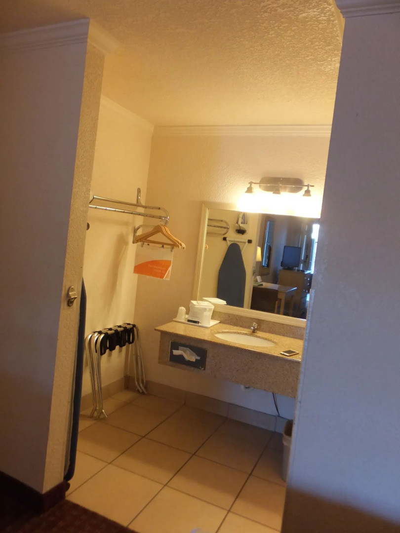 Quality Inn & Suites Lake Havasu City