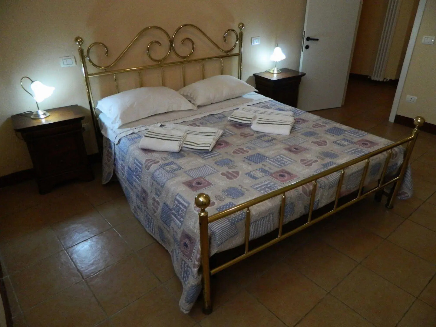 VISIT ARCEVIA Appartamenti Casa Vacanze Albergo Diffuso