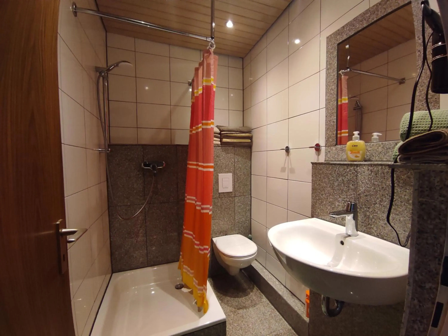 Hedwig Apartment im Dachgeschoss