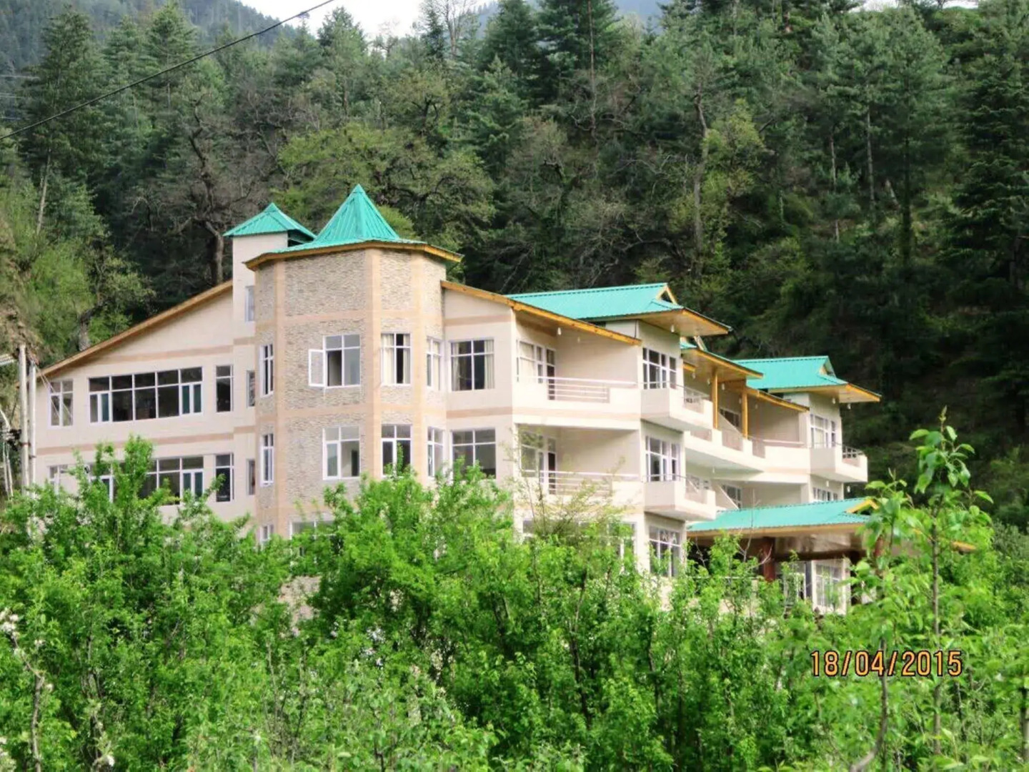Snow Touch Resort (Shri Nath Group)