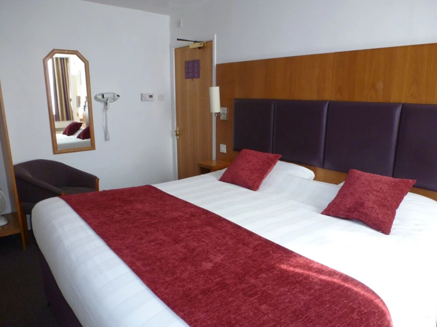 De Trafford Hotel by Greene King Inns