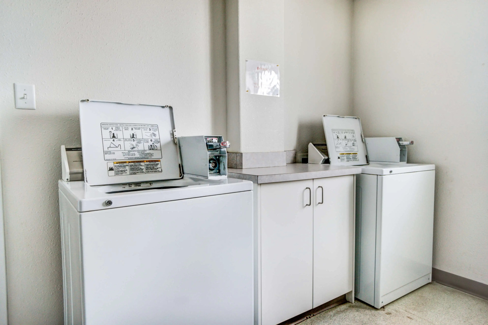 Motel 6 Red Deer, AB