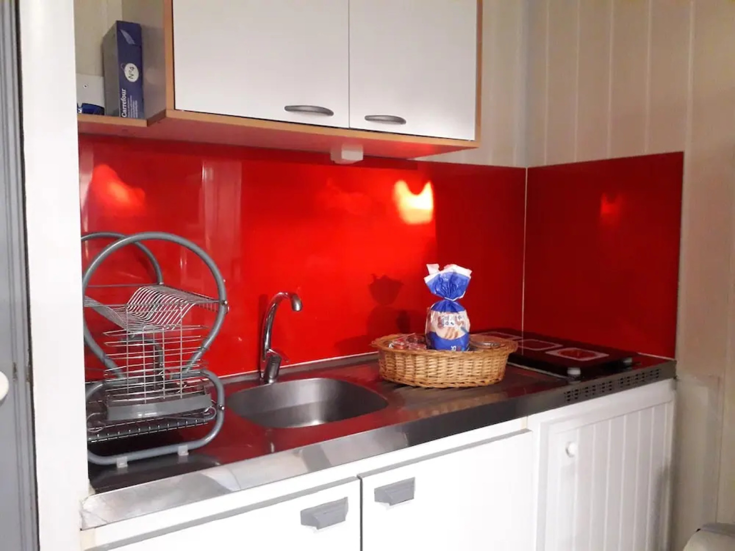 Bungalow With 2 Bedrooms in Bouillante, With Furnished Terrace and Wif