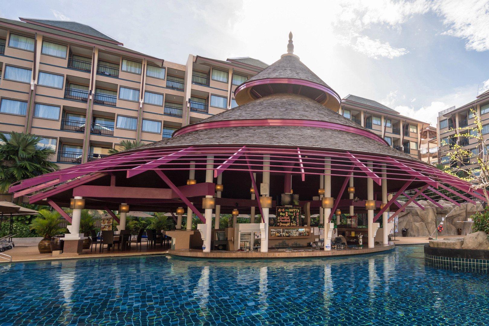 Novotel Phuket Vintage Park Resort
