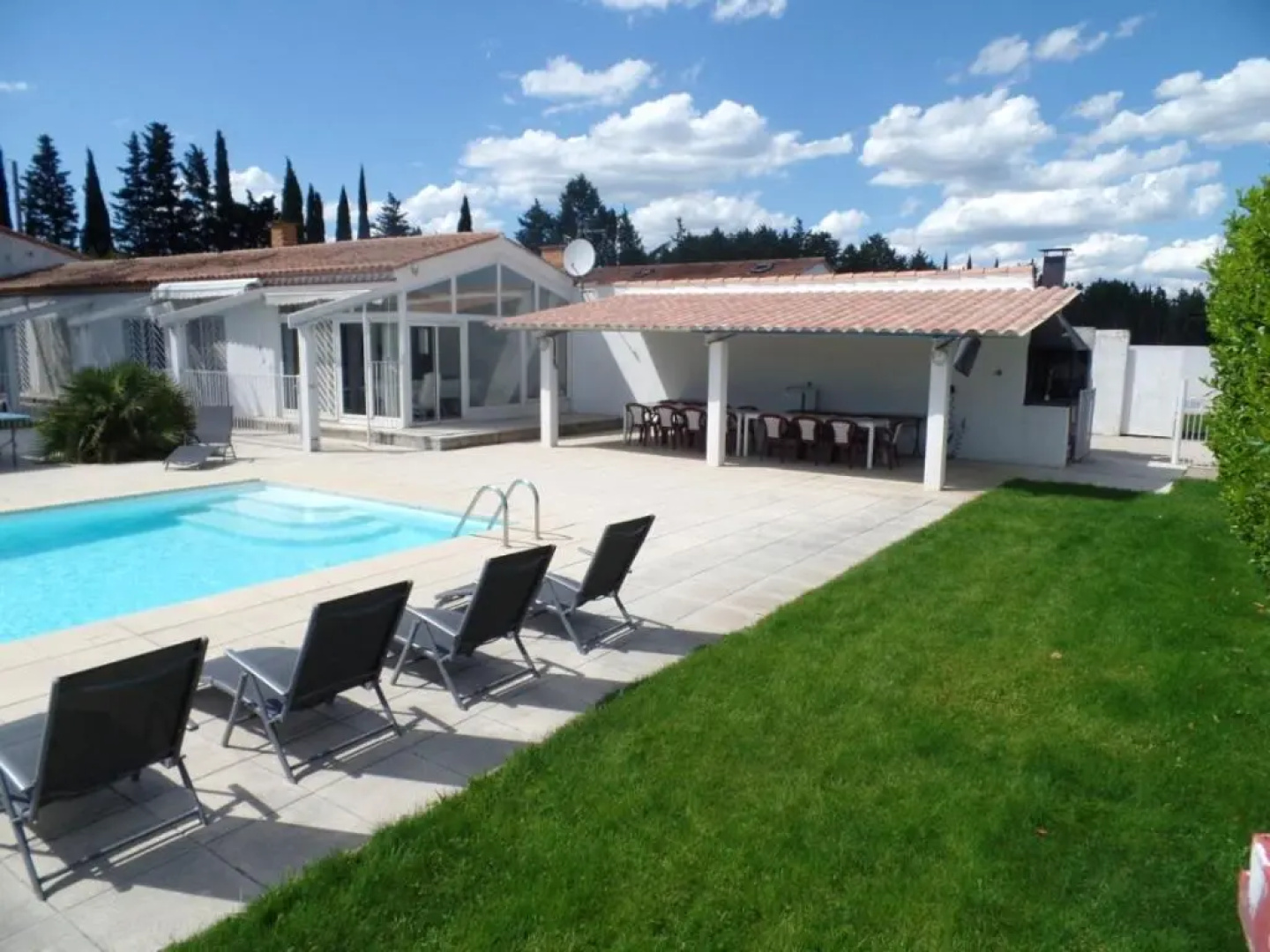 Villa With 6 Bedrooms in Meynes, With Private Pool, Enclosed Garden an