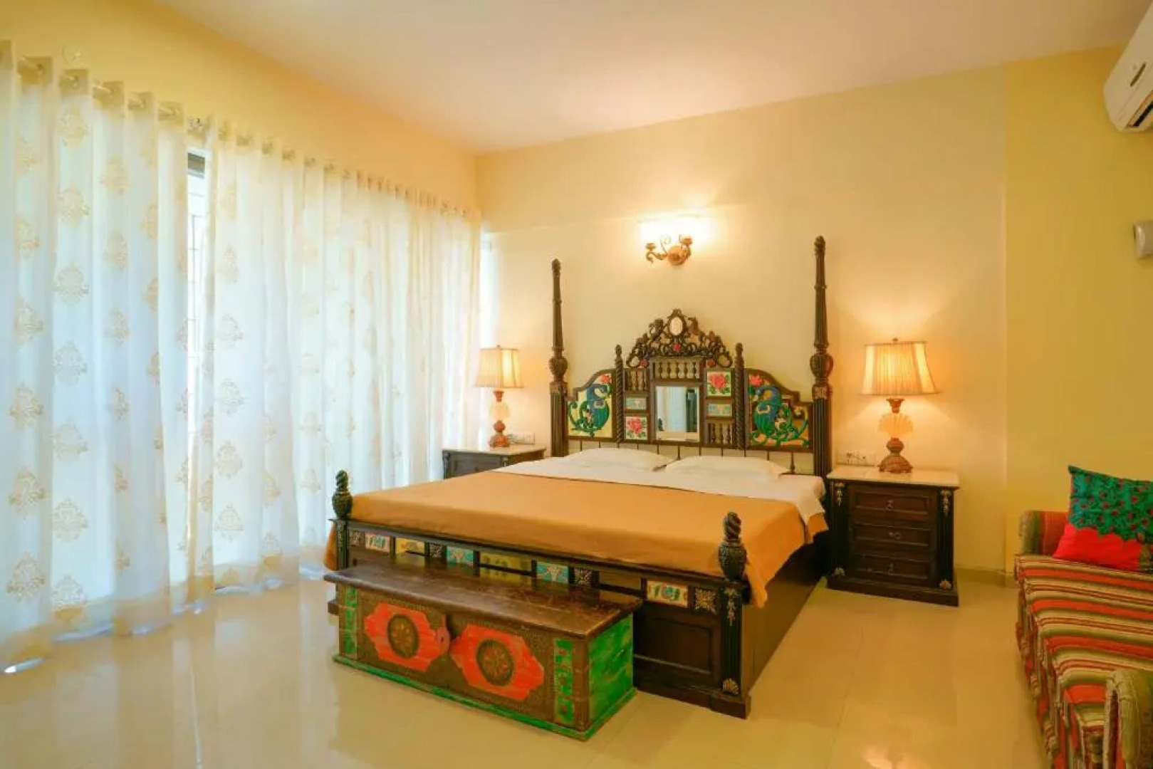 Lavasa Holiday Home (Lakeview)