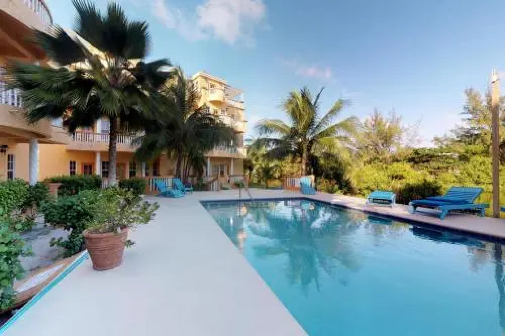 Lake Villas