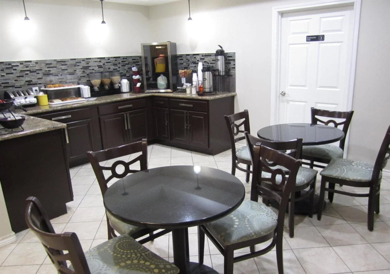 Executive Inn & Suites - Jewett