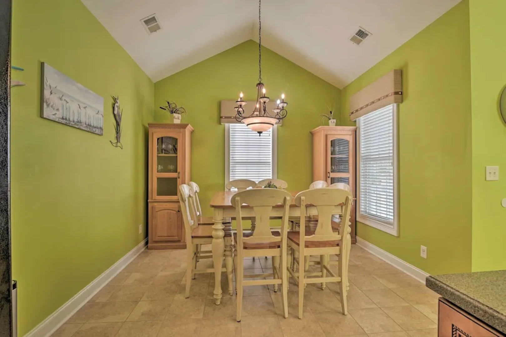 Game Room: Surfside Beach Resort Hideaway!