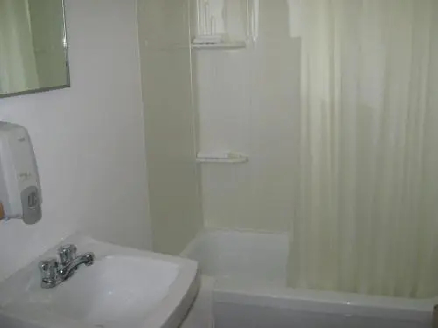 Sherbrooke Village Inn