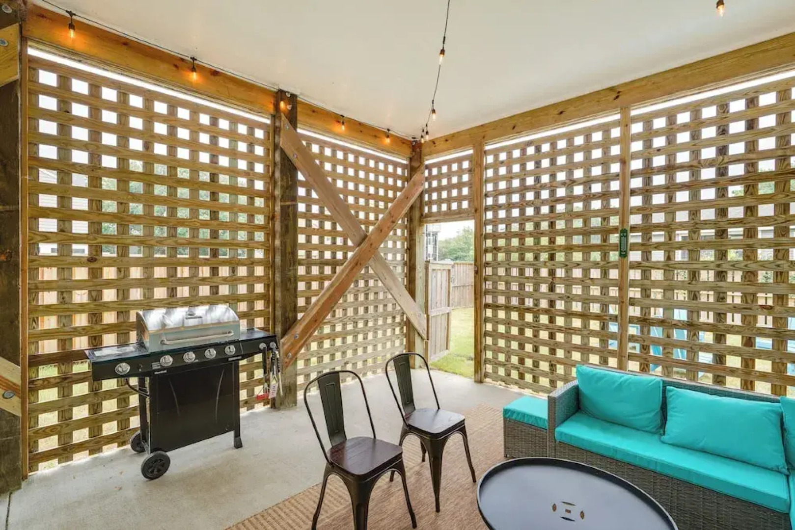 Kill Devil Hills Retreat w/ Gas Grill & Deck!