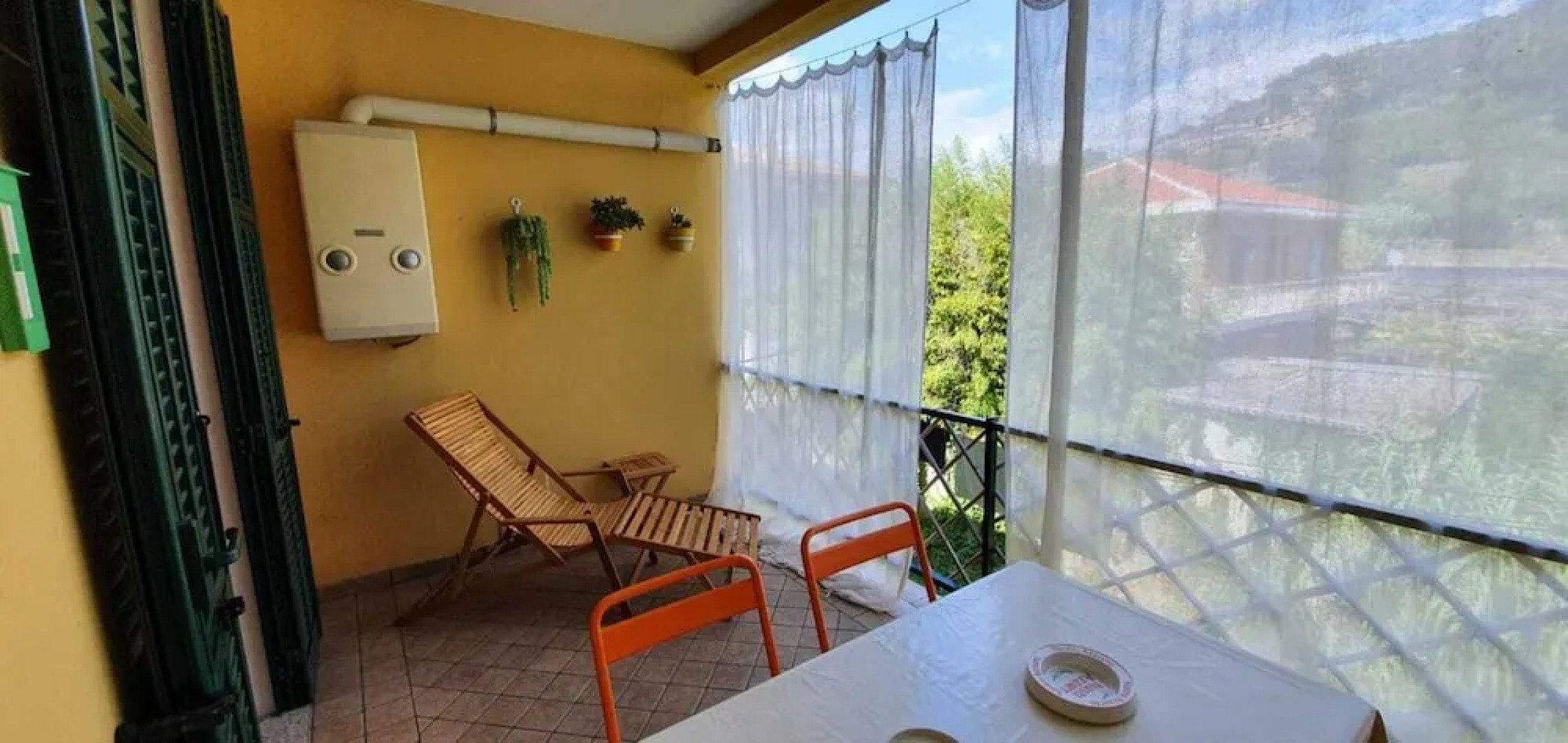 1 Bed Flat - Sleeps 2 - Parking - Wifi