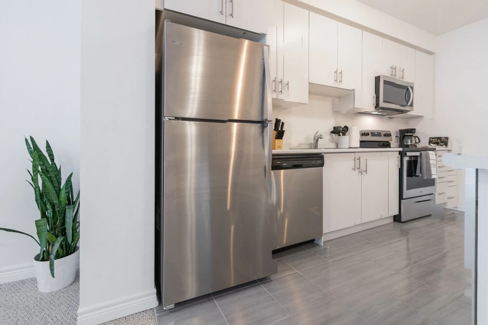 Gorgeous Brand New Spacious Town House