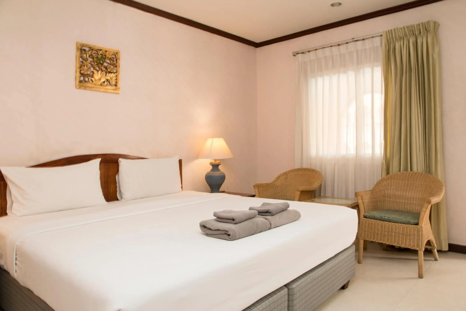 S Lodge Pattaya (formally known as Sabai Lodge)