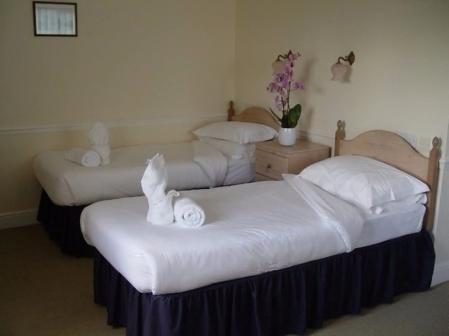 Horse and Groom Hotel