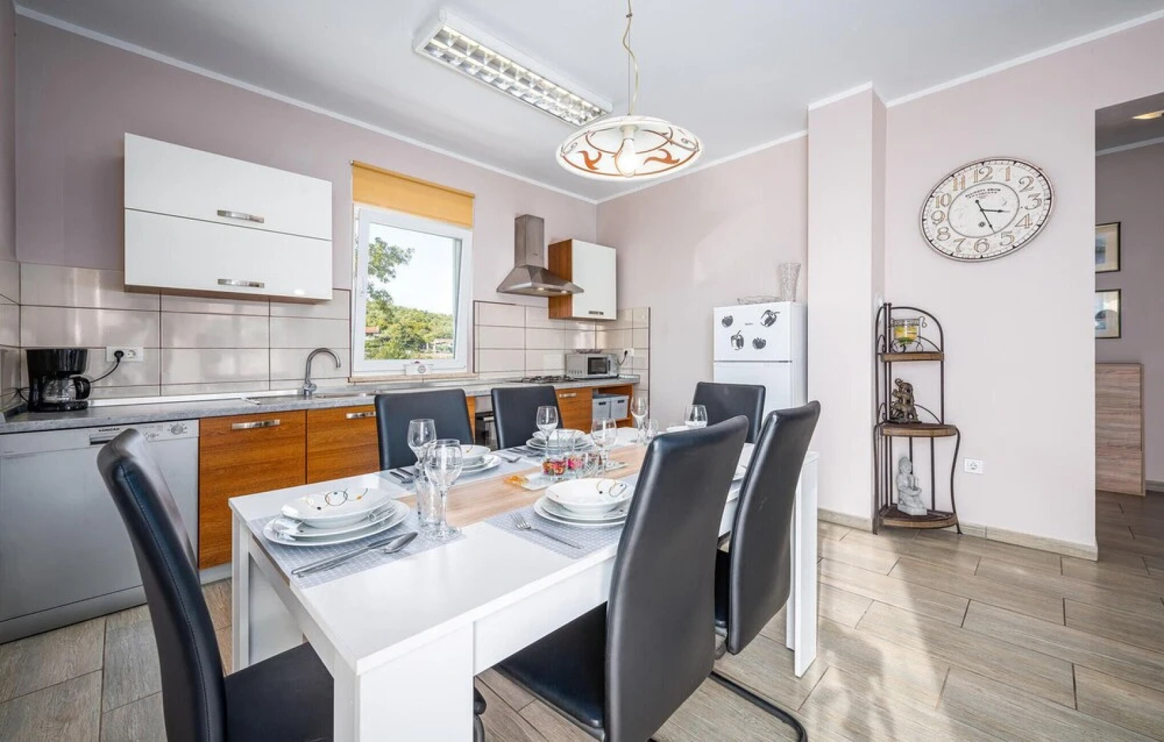 Amazing Home in Sorici-kanfanar With Wifi and 2 Bedrooms