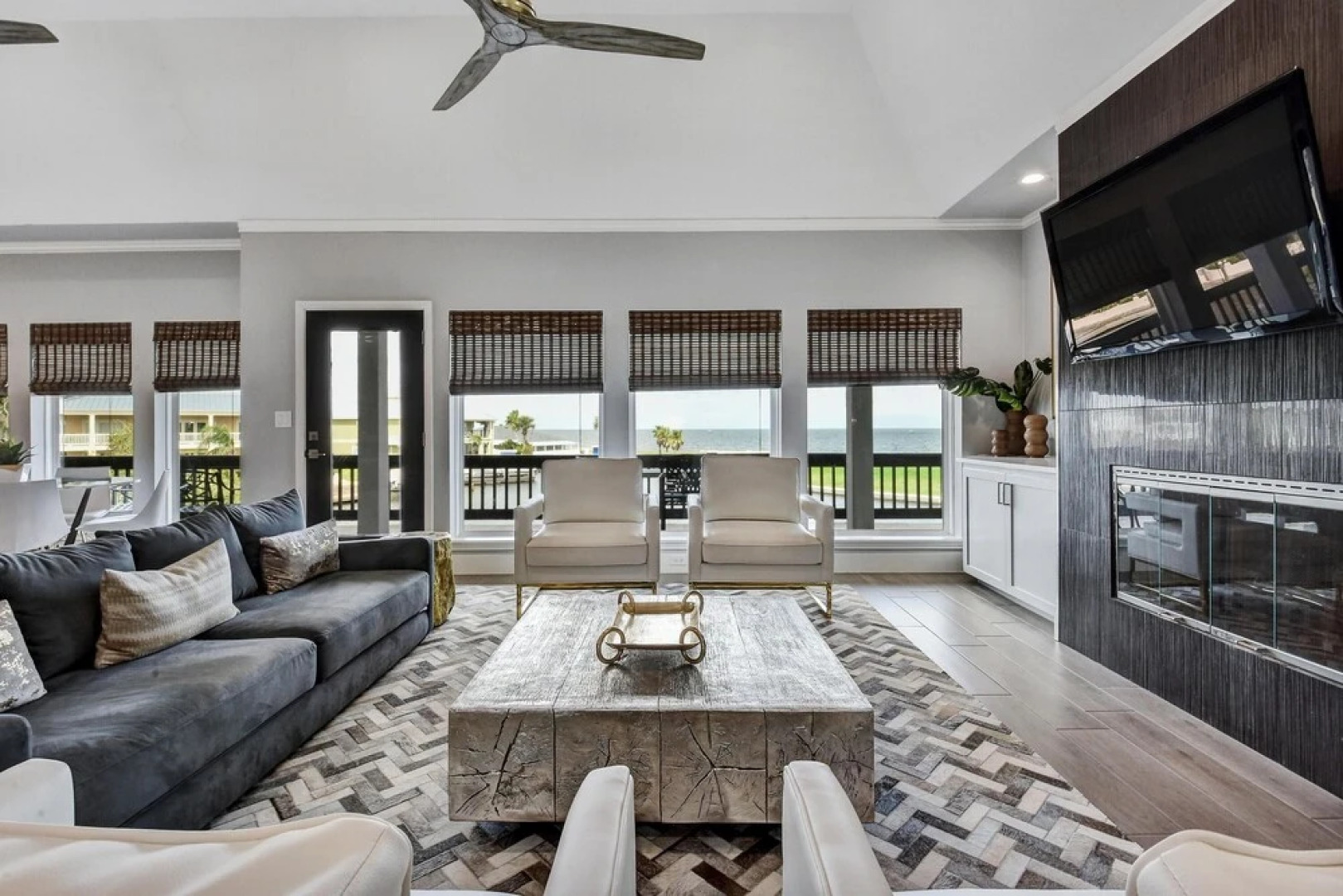 Family Friendly, Beautiful Home for Fishing in Style