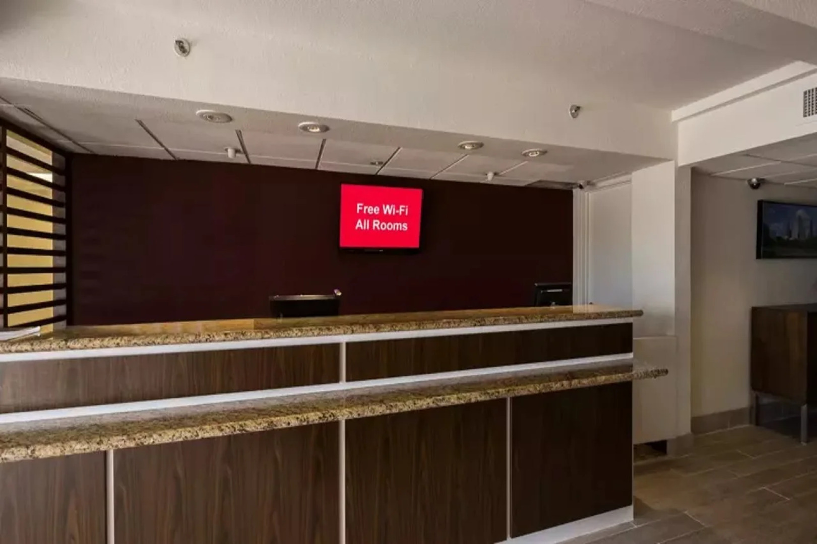 Red Roof Inn PLUS+ Houston - Energy Corridor