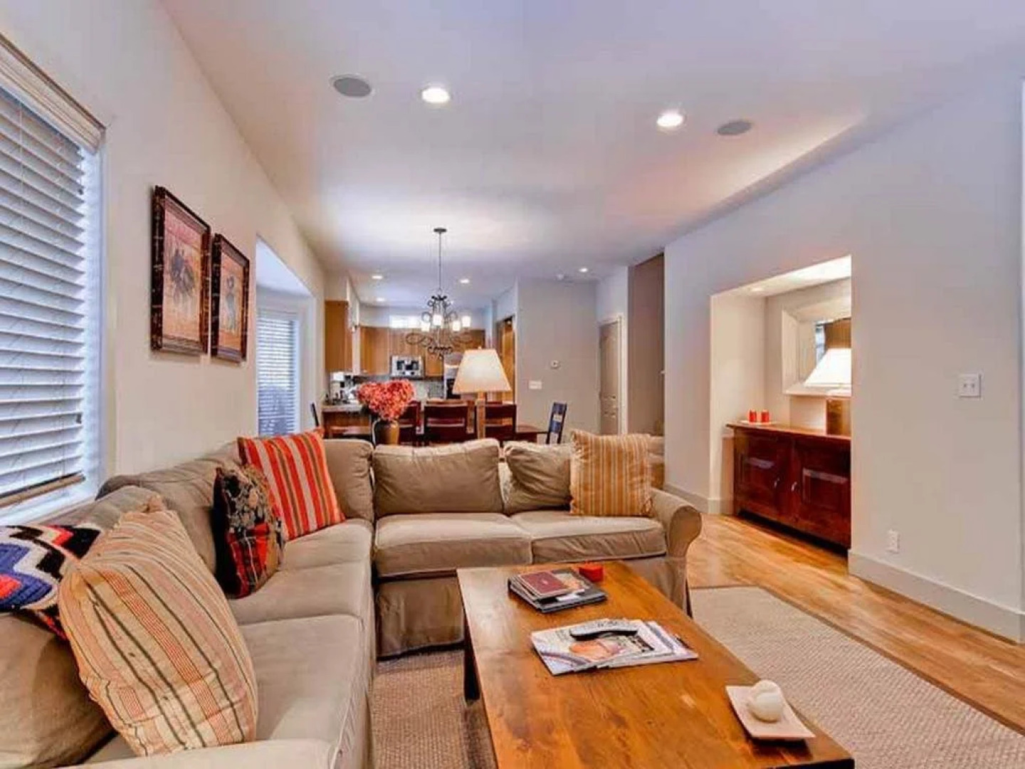 Yeagr Home Elkhorn by RedAwning