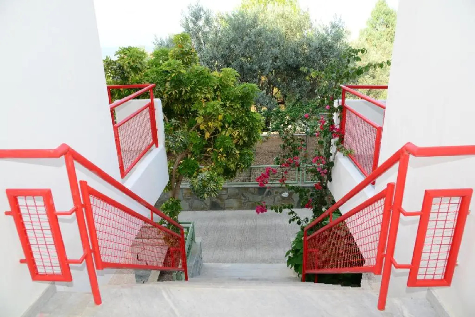 Tiros Apartments Armonia