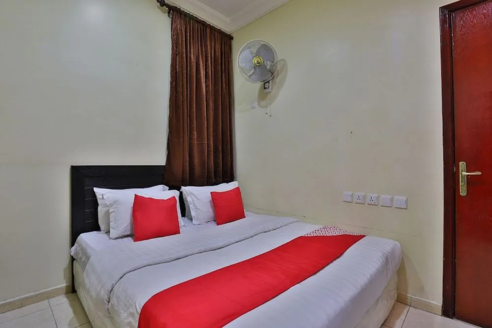 OYO 390 Rawaat Al Shahad Apt Hotel