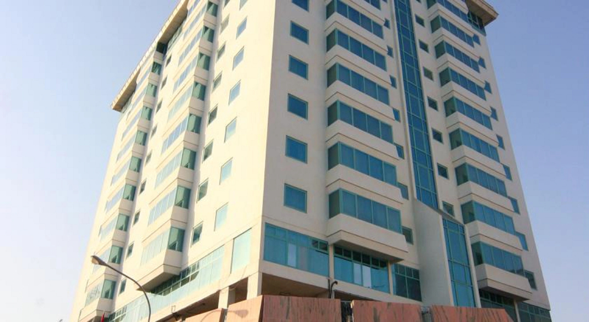 Отель The George Hotel