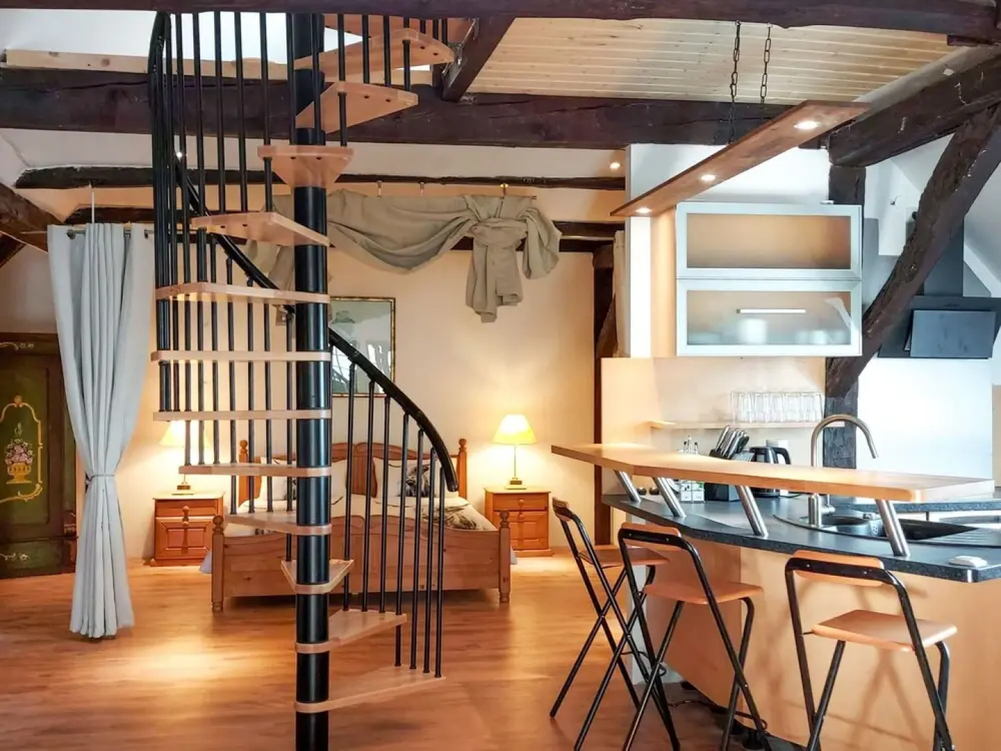 Atelier an der Kirche Hehlen