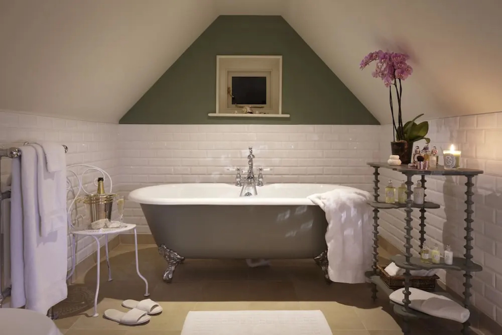 The Stag and Huntsman