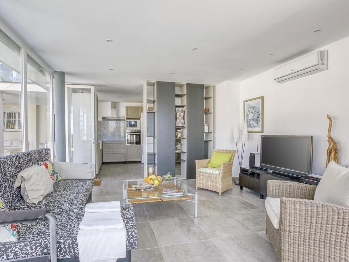 Attractive Villa in Caleta de Vélez with Private Pool