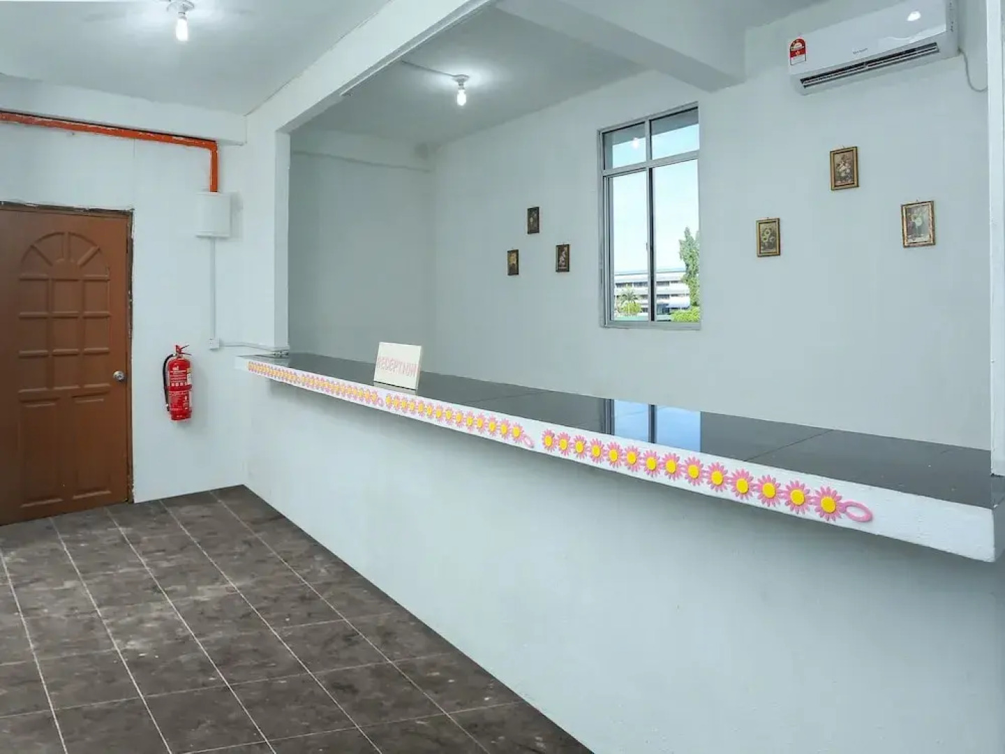 OYO 44112 Darvel Bay Travelodge