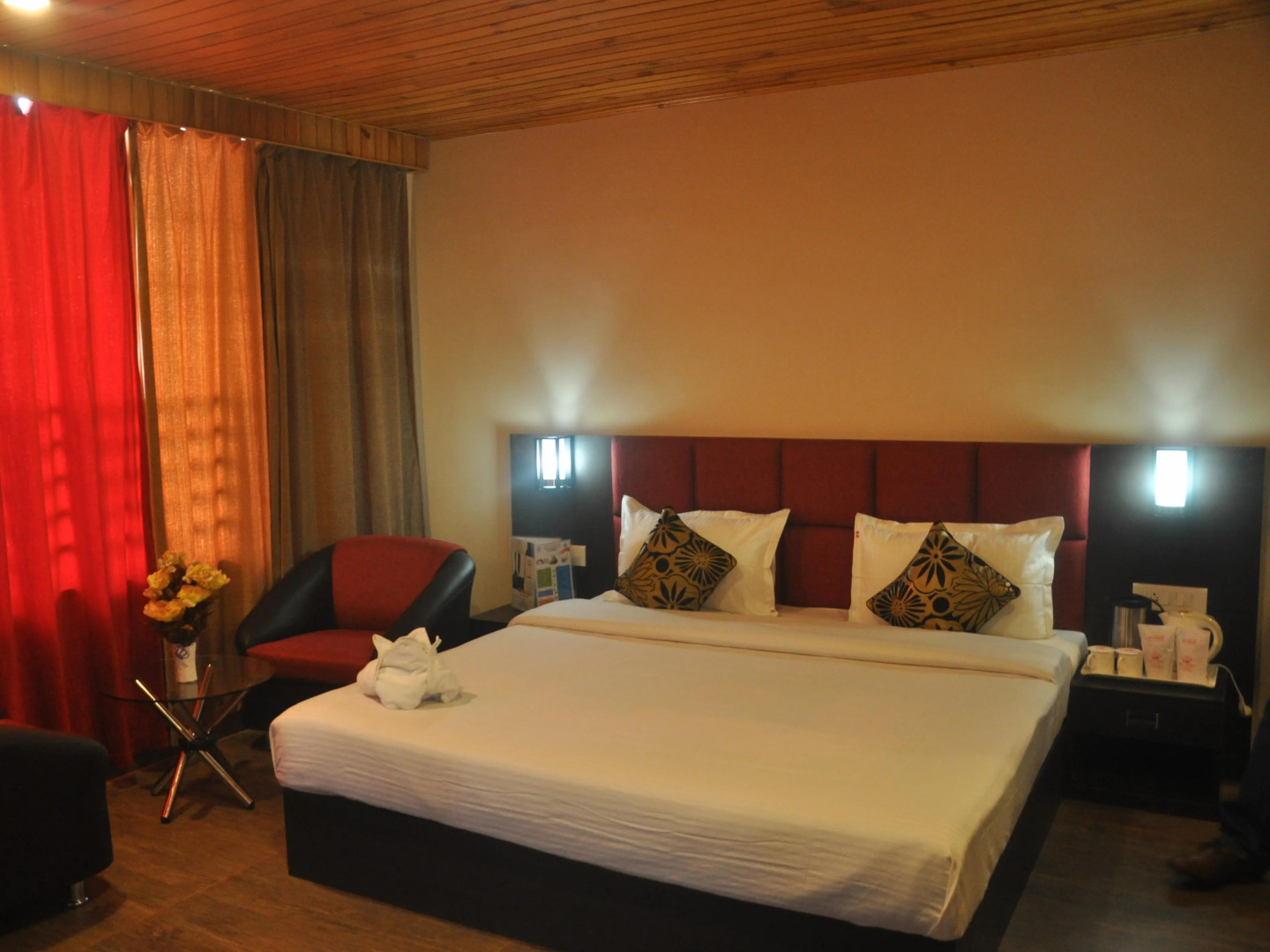 Jewel of the East Residency & Spa